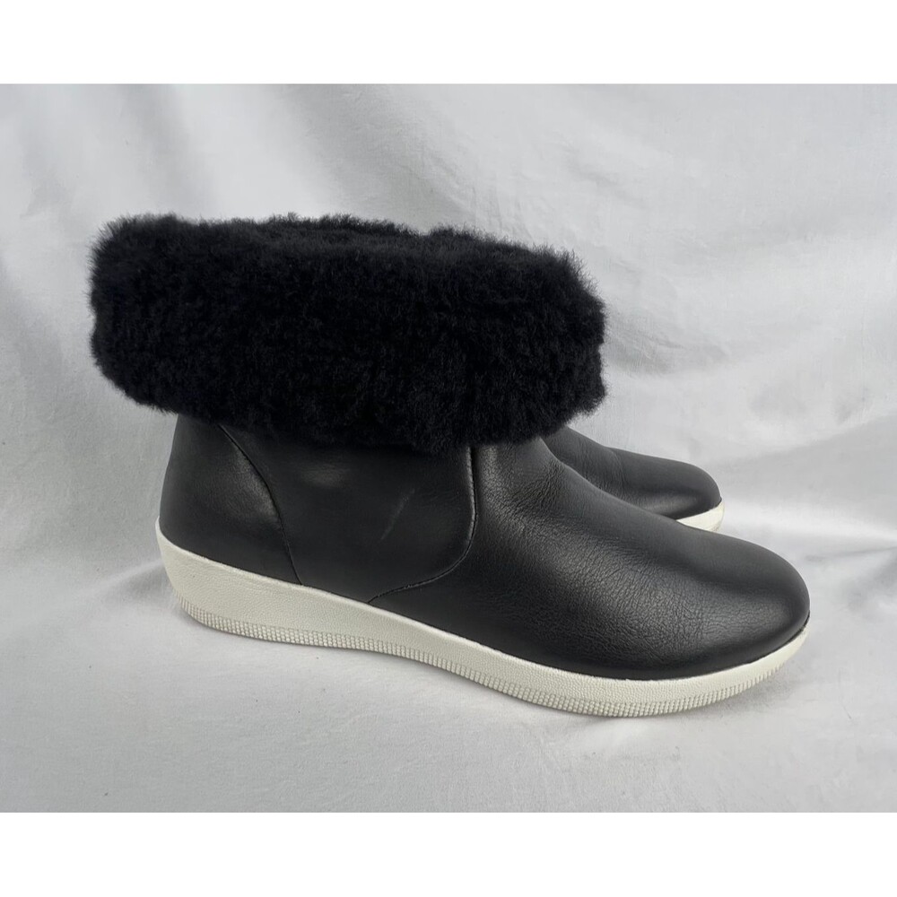 FitFlop Skatebootie Women’s 10 Black Leather Shearling Collar Ankle Boots J72